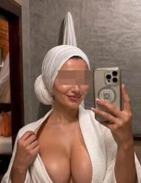 SARIYER Escort ELA - Gerçek Fotoğraflı Doğrulanmış Profil SARIYER VIP Escort ELA - Doğrulanmış Model